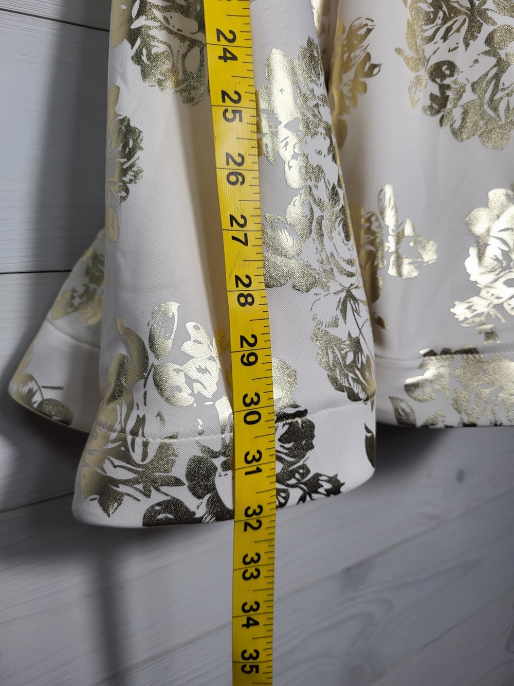 B. Darlin Dress Gold Floral Foil Coquette Spring Summer Party. - Picture 6 of 6